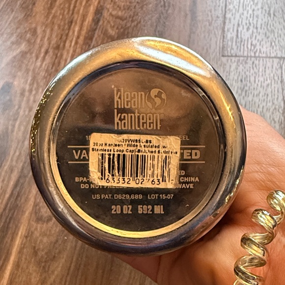 Klean Kanteen Insulated Stainless Steel Bottle 20 oz - Picture 2 of 3